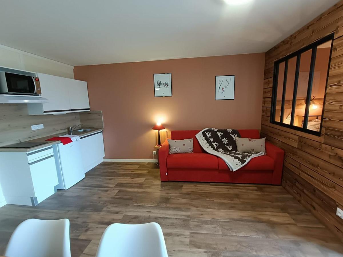 Appartement Fleurs Des Alpes à Les Déserts Extérieur photo
