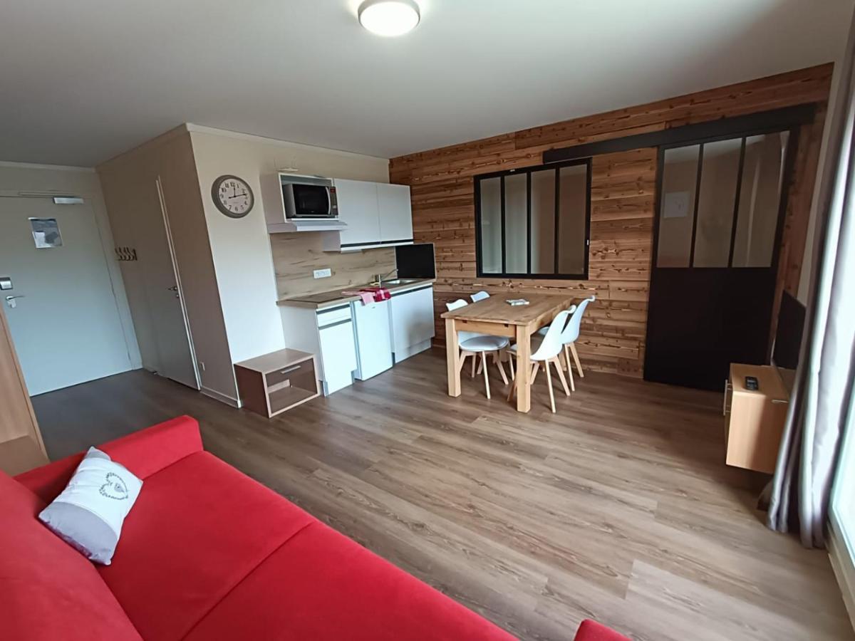 Appartement Fleurs Des Alpes à Les Déserts Extérieur photo
